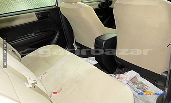 Buy Import Toyota Axio in Dhaka, Dhaka Buy Import Toyota Axio in Dhaka, Dhaka