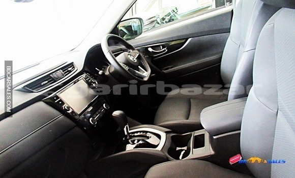 Buy Import Nissan X-Trail in Dhaka, Dhaka Buy Import Nissan X-Trail in Dhaka, Dhaka