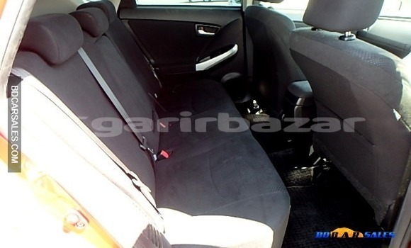 Buy Import Toyota Prius in Dhaka, Dhaka Buy Import Toyota Prius in Dhaka, Dhaka