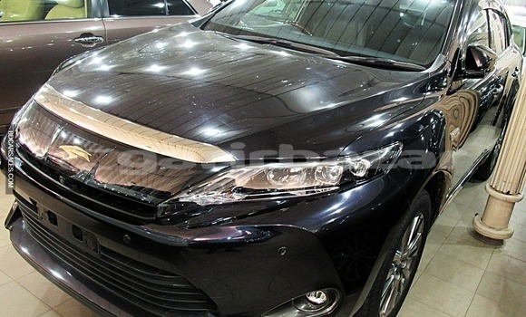 Buy Import Toyota Harrier in Dhaka, Dhaka Buy Import Toyota Harrier in Dhaka, Dhaka