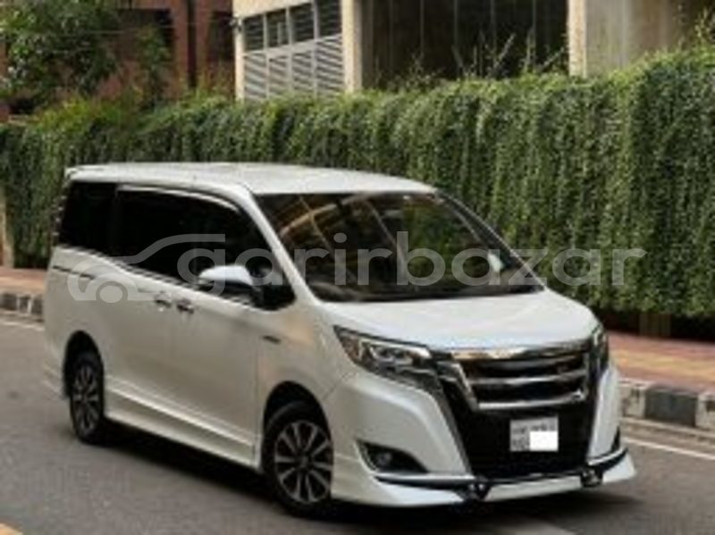 Big with watermark toyota esquire gi premium 21221