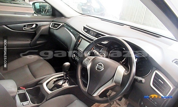 Buy Import Nissan X-Trail in Dhaka, Dhaka Buy Import Nissan X-Trail in Dhaka, Dhaka