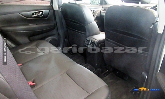 Buy Import Nissan X-Trail in Dhaka, Dhaka Buy Import Nissan X-Trail in Dhaka, Dhaka