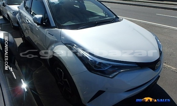 Buy Import Toyota CH-R in Dhaka, Dhaka Buy Import Toyota CH-R in Dhaka, Dhaka