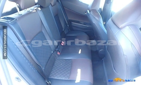 Buy Import Toyota CH-R in Dhaka, Dhaka Buy Import Toyota CH-R in Dhaka, Dhaka