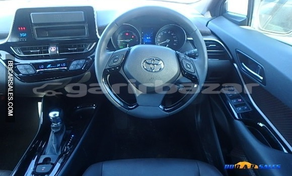 Buy Import Toyota CH-R in Dhaka, Dhaka Buy Import Toyota CH-R in Dhaka, Dhaka