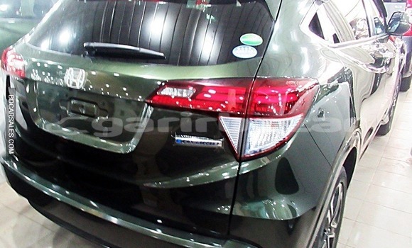 Buy Import Honda Vezel in Dhaka, Dhaka Buy Import Honda Vezel in Dhaka, Dhaka