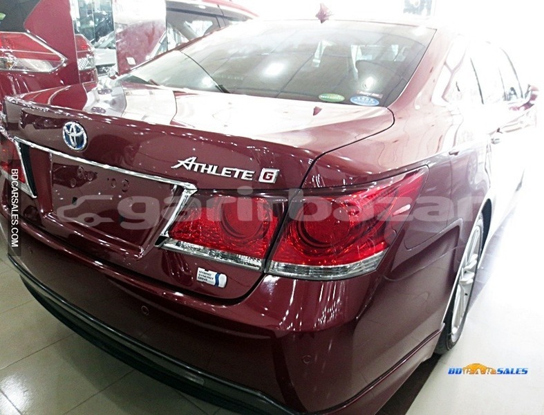 Big with watermark toyota crown dhaka dhaka 2162
