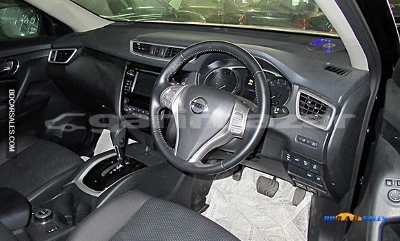 Buy Import Nissan X-Trail in Dhaka, Dhaka Buy Import Nissan X-Trail in Dhaka, Dhaka