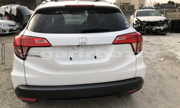 Buy Import Honda Vezel in Dhaka, Dhaka Buy Import Honda Vezel in Dhaka, Dhaka