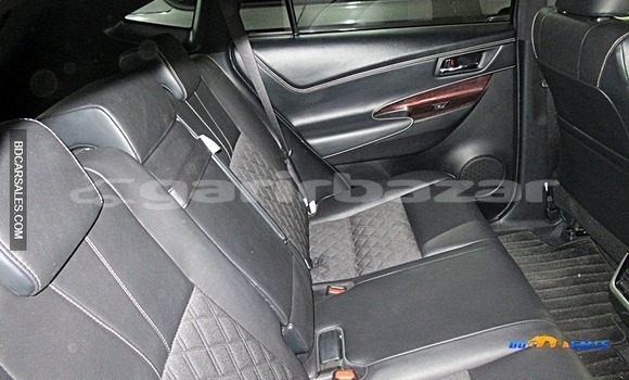 Buy Import Toyota Harrier in Dhaka, Dhaka Buy Import Toyota Harrier in Dhaka, Dhaka