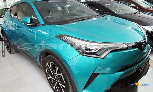 Buy Import Toyota CH-R in Dhaka, Dhaka Buy Import Toyota CH-R in Dhaka, Dhaka