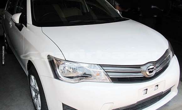 Buy Import Toyota Axio in Dhaka, Dhaka Buy Import Toyota Axio in Dhaka, Dhaka