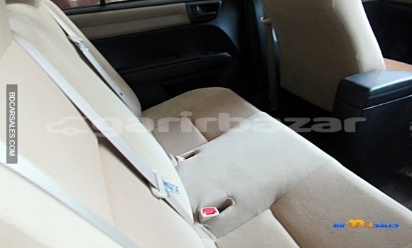 Buy Import Toyota Axio in Dhaka, Dhaka Buy Import Toyota Axio in Dhaka, Dhaka