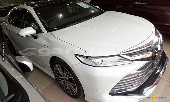 Buy Import Toyota Camry in Dhaka, Dhaka Buy Import Toyota Camry in Dhaka, Dhaka