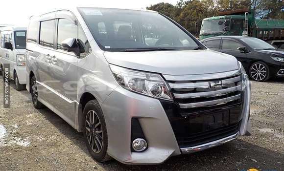 Buy Import Toyota Noah in Dhaka, Dhaka Buy Import Toyota Noah in Dhaka, Dhaka