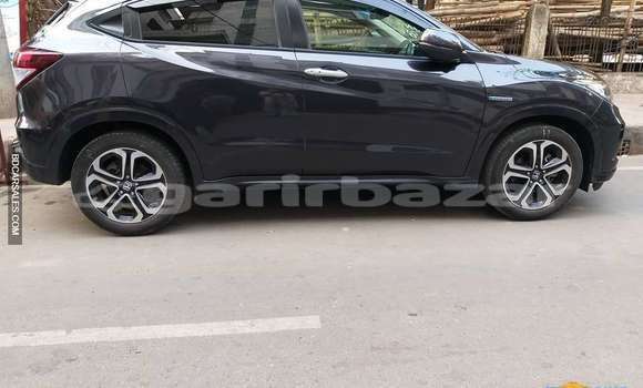 Buy Import Honda Vezel in Dhaka, Dhaka Buy Import Honda Vezel in Dhaka, Dhaka