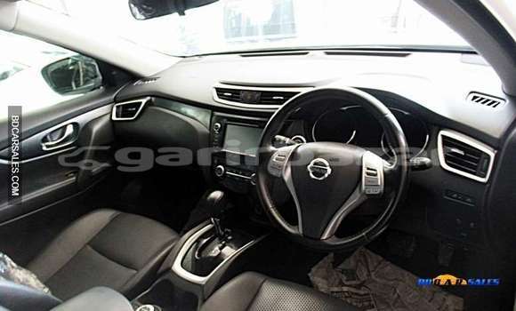 Buy Import Nissan X-Trail in Dhaka, Dhaka Buy Import Nissan X-Trail in Dhaka, Dhaka