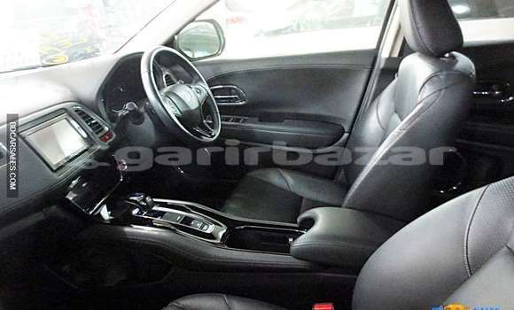 Buy Import Honda Vezel in Dhaka, Dhaka Buy Import Honda Vezel in Dhaka, Dhaka