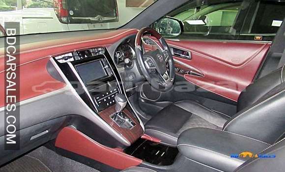 Buy Import Toyota Harrier in Dhaka, Dhaka Buy Import Toyota Harrier in Dhaka, Dhaka