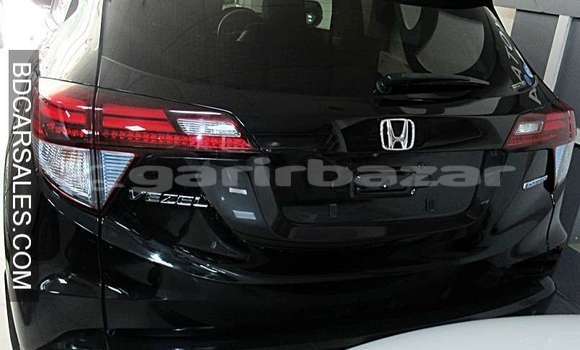 Buy Import Honda Vezel in Dhaka, Dhaka Buy Import Honda Vezel in Dhaka, Dhaka