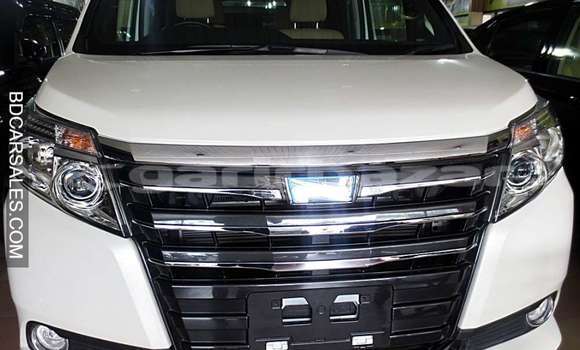 Buy Import Toyota Noah in Dhaka, Dhaka Buy Import Toyota Noah in Dhaka, Dhaka