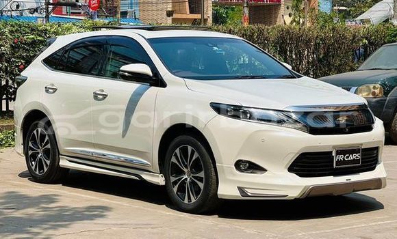 Buy Used 2015 Toyota harrier advance premium in Dhaka, Dhaka Buy Used 2015 Toyota harrier advance premium in Dhaka, Dhaka
