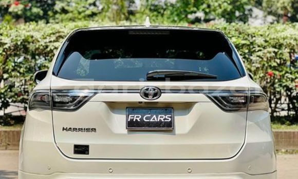 Buy Used 2015 Toyota harrier advance premium in Dhaka, Dhaka Buy Used 2015 Toyota harrier advance premium in Dhaka, Dhaka
