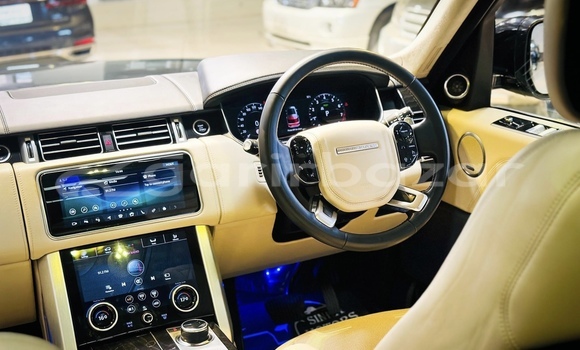 Buy Used 2020 Range Rover vogue in Dhaka, Dhaka Buy Used 2020 Range Rover vogue in Dhaka, Dhaka