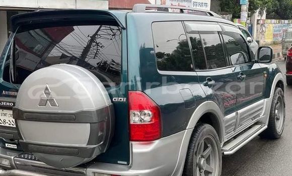 Buy Used 2001 Mitsubishi Pajero in Dhaka, Dhaka Buy Used 2001 Mitsubishi Pajero in Dhaka, Dhaka