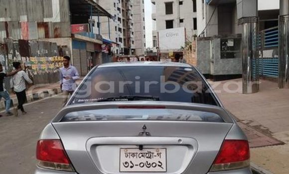 কেনা ব্যবহৃত Mitsubishi lancer Silver গাড়ী মধ্যে ঢাকা মধ্যে Dhaka কেনা ব্যবহৃত Mitsubishi lancer Silver গাড়ী মধ্যে ঢাকা মধ্যে Dhaka