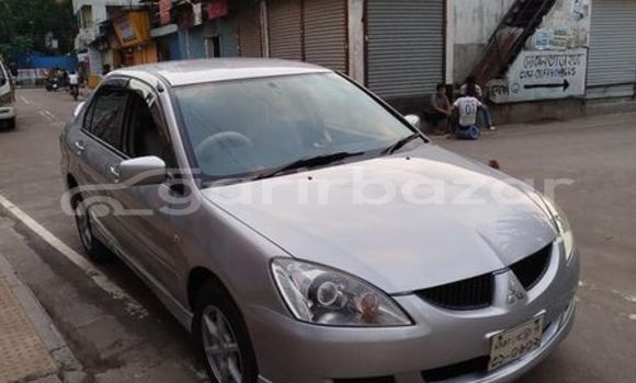 কেনা ব্যবহৃত Mitsubishi lancer Silver গাড়ী মধ্যে ঢাকা মধ্যে Dhaka কেনা ব্যবহৃত Mitsubishi lancer Silver গাড়ী মধ্যে ঢাকা মধ্যে Dhaka