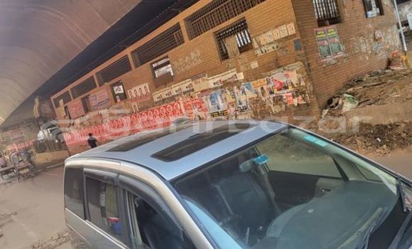 কেনা ব্যবহৃত Toyota noah x Silver গাড়ী মধ্যে ঢাকা মধ্যে Dhaka কেনা ব্যবহৃত Toyota noah x Silver গাড়ী মধ্যে ঢাকা মধ্যে Dhaka