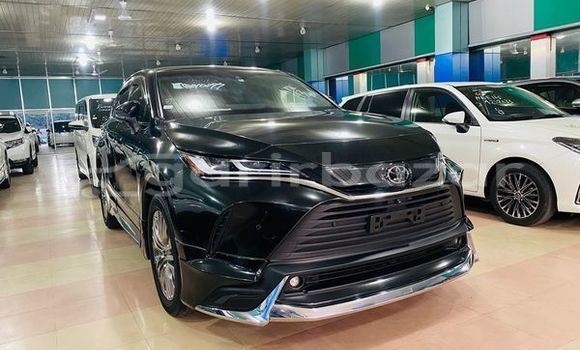 কেনা নতুন Toyota harrier z leather Black গাড়ী মধ্যে ঢাকা মধ্যে Dhaka