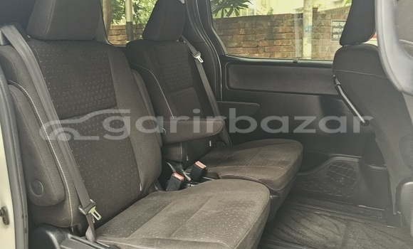 Buy Import 2020 Toyota Voxy in Dhaka, Dhaka Buy Import 2020 Toyota Voxy in Dhaka, Dhaka