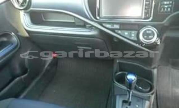 Buy Import Toyota Aqua in Dhaka, Dhaka Buy Import Toyota Aqua in Dhaka, Dhaka