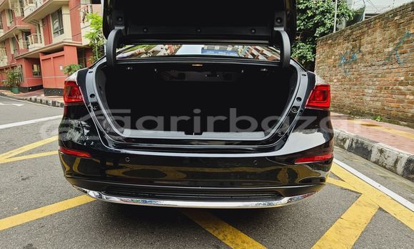 Buy Import 2020 Honda Insight in Dhaka, Dhaka Buy Import 2020 Honda Insight in Dhaka, Dhaka