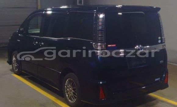 Buy Used 2019 Toyota voxy zs kiramiki in Dhaka, Dhaka Buy Used 2019 Toyota voxy zs kiramiki in Dhaka, Dhaka