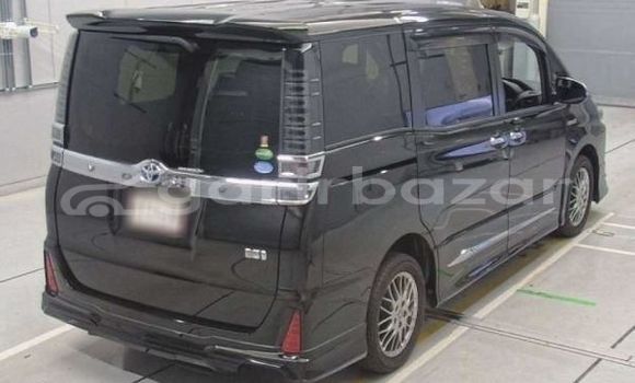 Buy Used 2019 Toyota voxy zs kiramiki in Dhaka, Dhaka Buy Used 2019 Toyota voxy zs kiramiki in Dhaka, Dhaka