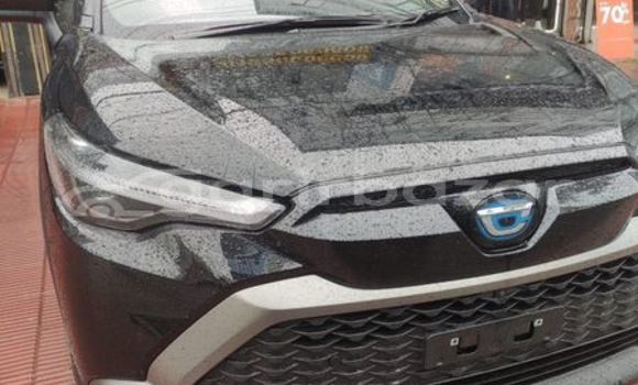 কেনা নতুন Toyota corolla cross z Black গাড়ী মধ্যে ঢাকা মধ্যে Dhaka