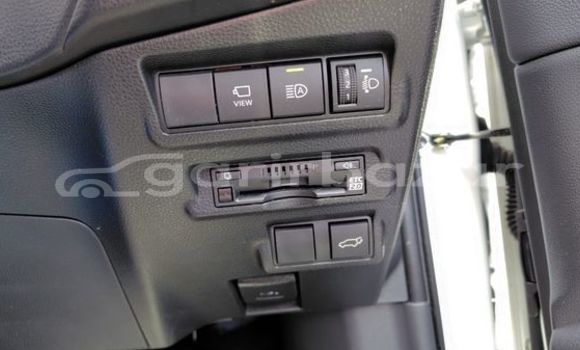 Buy Used 2023 Toyota Corolla Cross in Dhaka, Dhaka Buy Used 2023 Toyota Corolla Cross in Dhaka, Dhaka