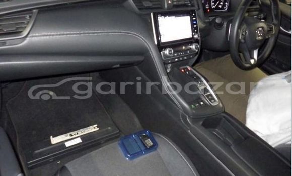 Buy Used 2019 Honda Insight in Dhaka, Dhaka Buy Used 2019 Honda Insight in Dhaka, Dhaka