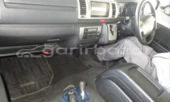 Buy Used 2019 Toyota hiace super-gl in Dhaka, Dhaka Buy Used 2019 Toyota hiace super-gl in Dhaka, Dhaka