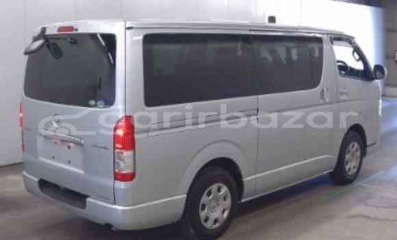 Buy Used 2019 Toyota hiace super-gl in Dhaka, Dhaka Buy Used 2019 Toyota hiace super-gl in Dhaka, Dhaka