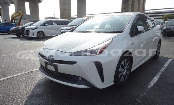 Buy Used 2019 Toyota prius in Bandarban, Bandarban Buy Used 2019 Toyota prius in Bandarban, Bandarban