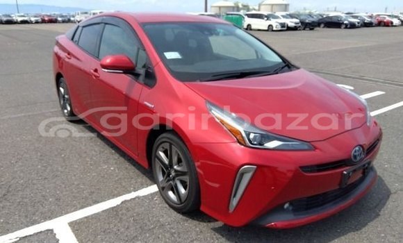 Buy Used 2016 Toyota prius in Baniachang, Habiganj Buy Used 2016 Toyota prius in Baniachang, Habiganj