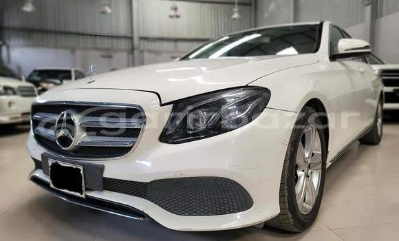 Buy Used 2022 Mercedes-Benz e-class in Dhaka, Dhaka Buy Used 2022 Mercedes-Benz e-class in Dhaka, Dhaka
