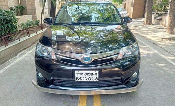 Buy Used 2014 Toyota axio fielder in Dhaka, Dhaka Buy Used 2014 Toyota axio fielder in Dhaka, Dhaka