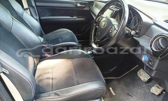 Buy Used 2014 Toyota axio fielder in Dhaka, Dhaka Buy Used 2014 Toyota axio fielder in Dhaka, Dhaka
