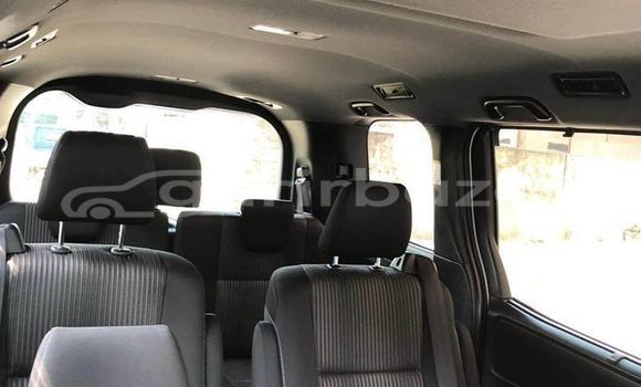 Buy Used 2017 Toyota Noah in Dhaka, Dhaka Buy Used 2017 Toyota Noah in Dhaka, Dhaka